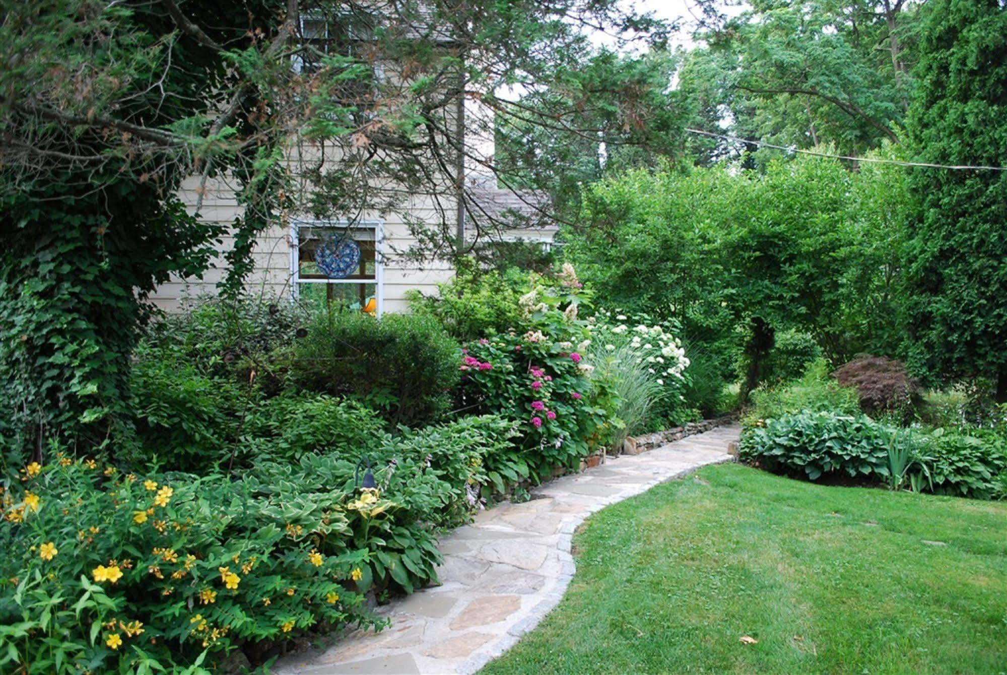 Wild Wisteria Bed & Breakfast Chadds Ford Екстериор снимка